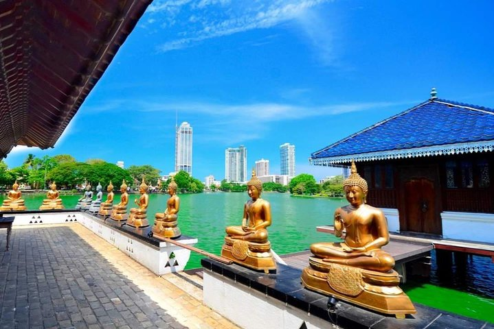 Colombo City Tour with Holiday Walkers Sri Lanka - Photo 1 of 10